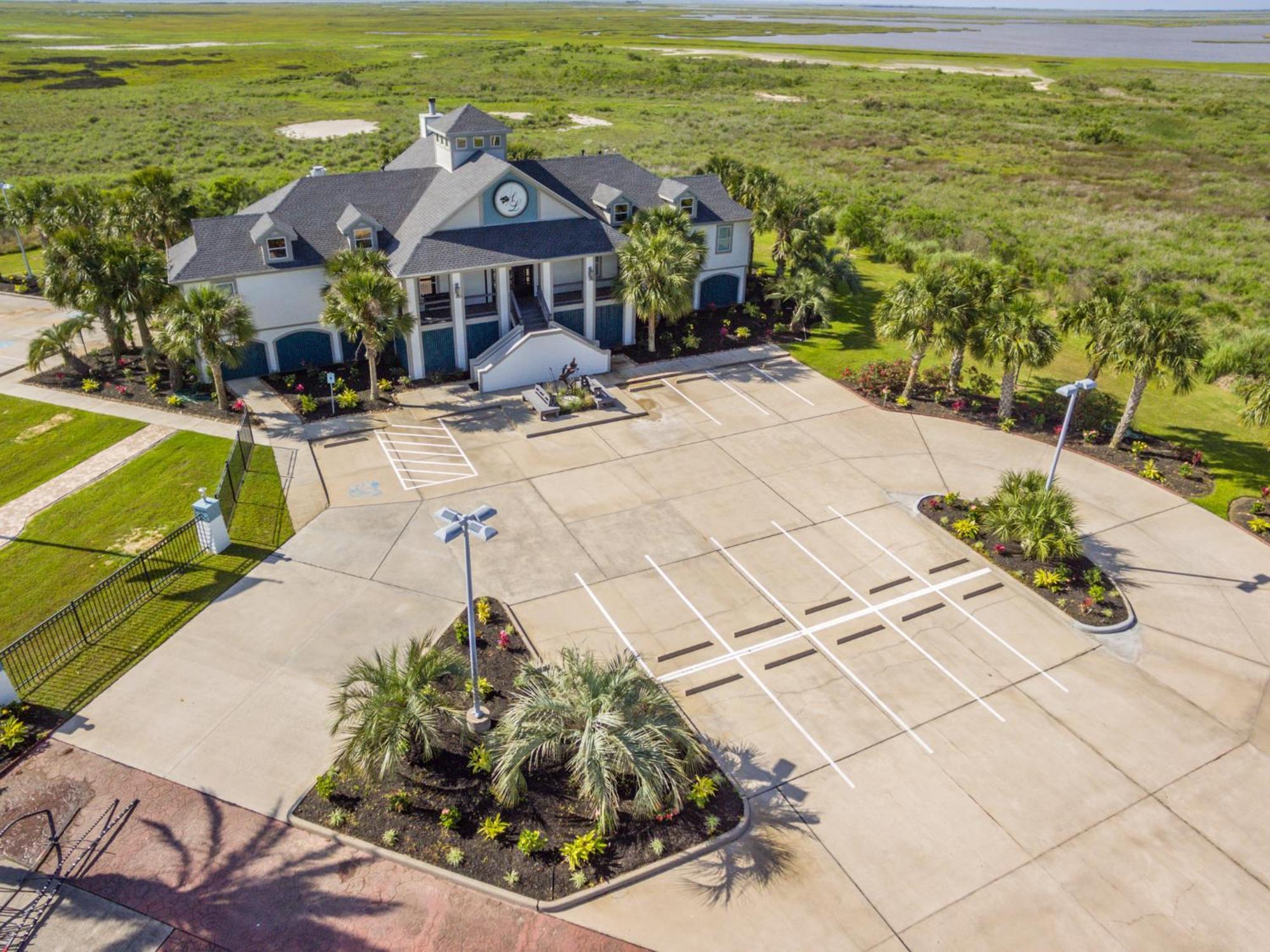 Harborwalk Lodge Hitchcock Bagian luar foto