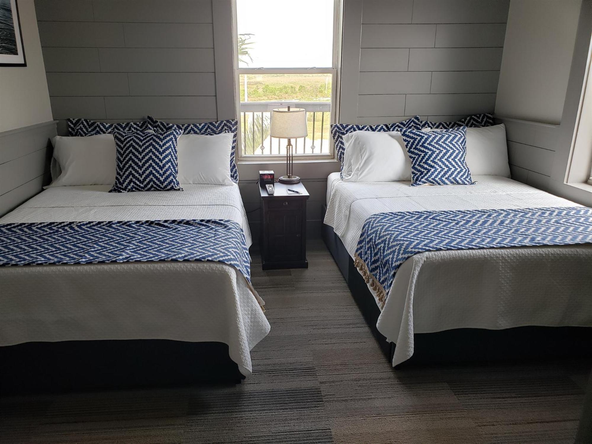 Harborwalk Lodge Hitchcock Bagian luar foto